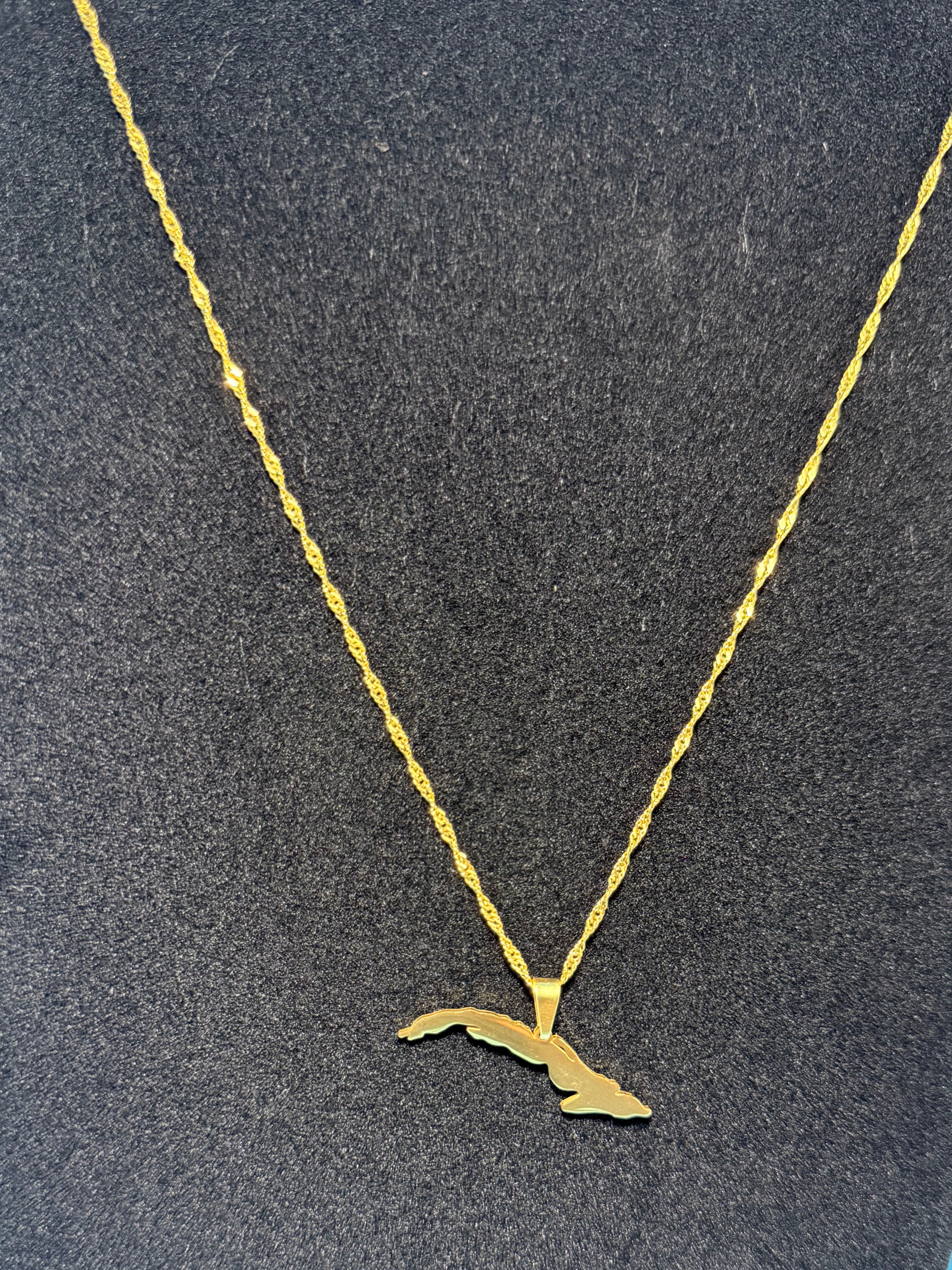 CUBA PENDANT + NECKLACE