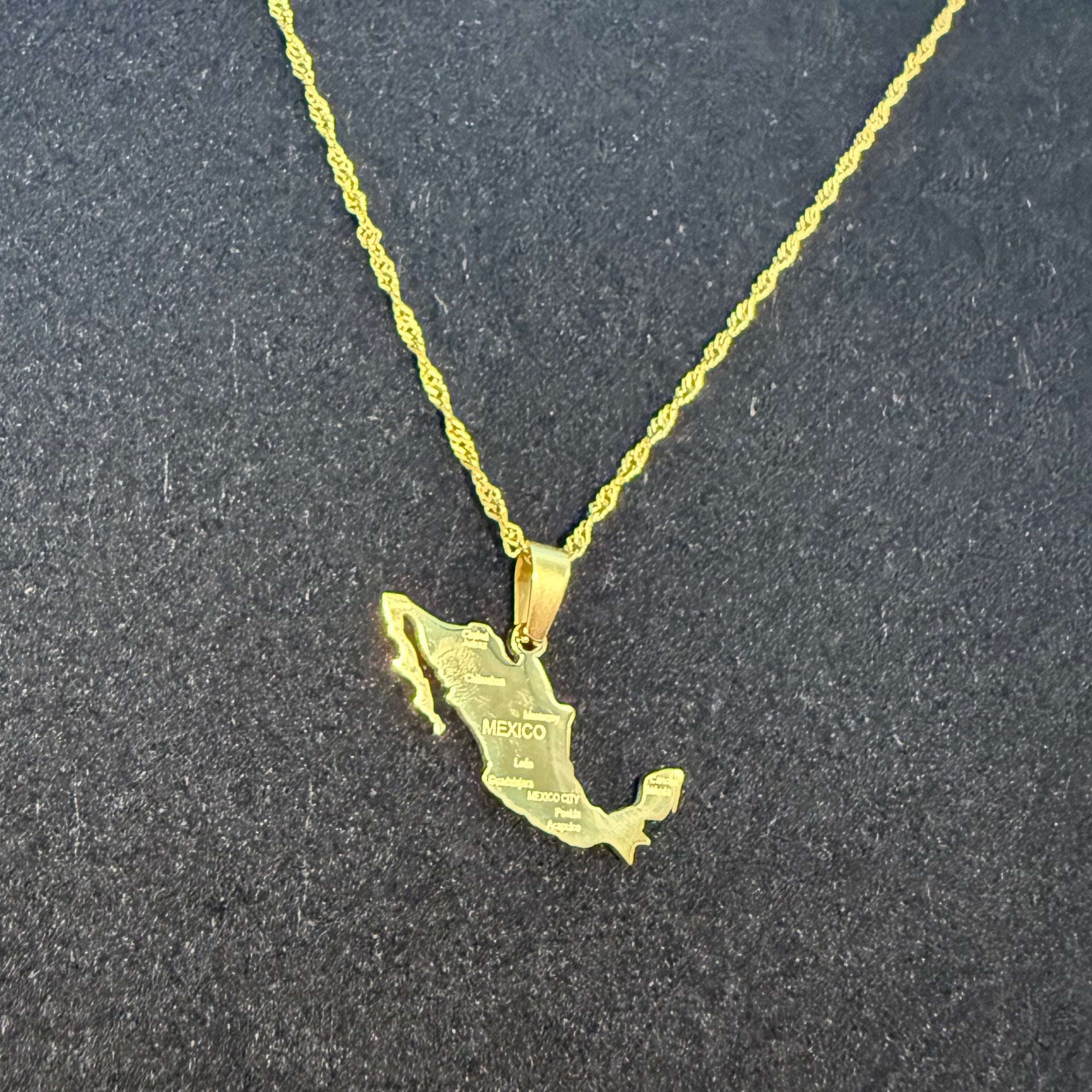 MEXICO PENDANT + NECKLACE