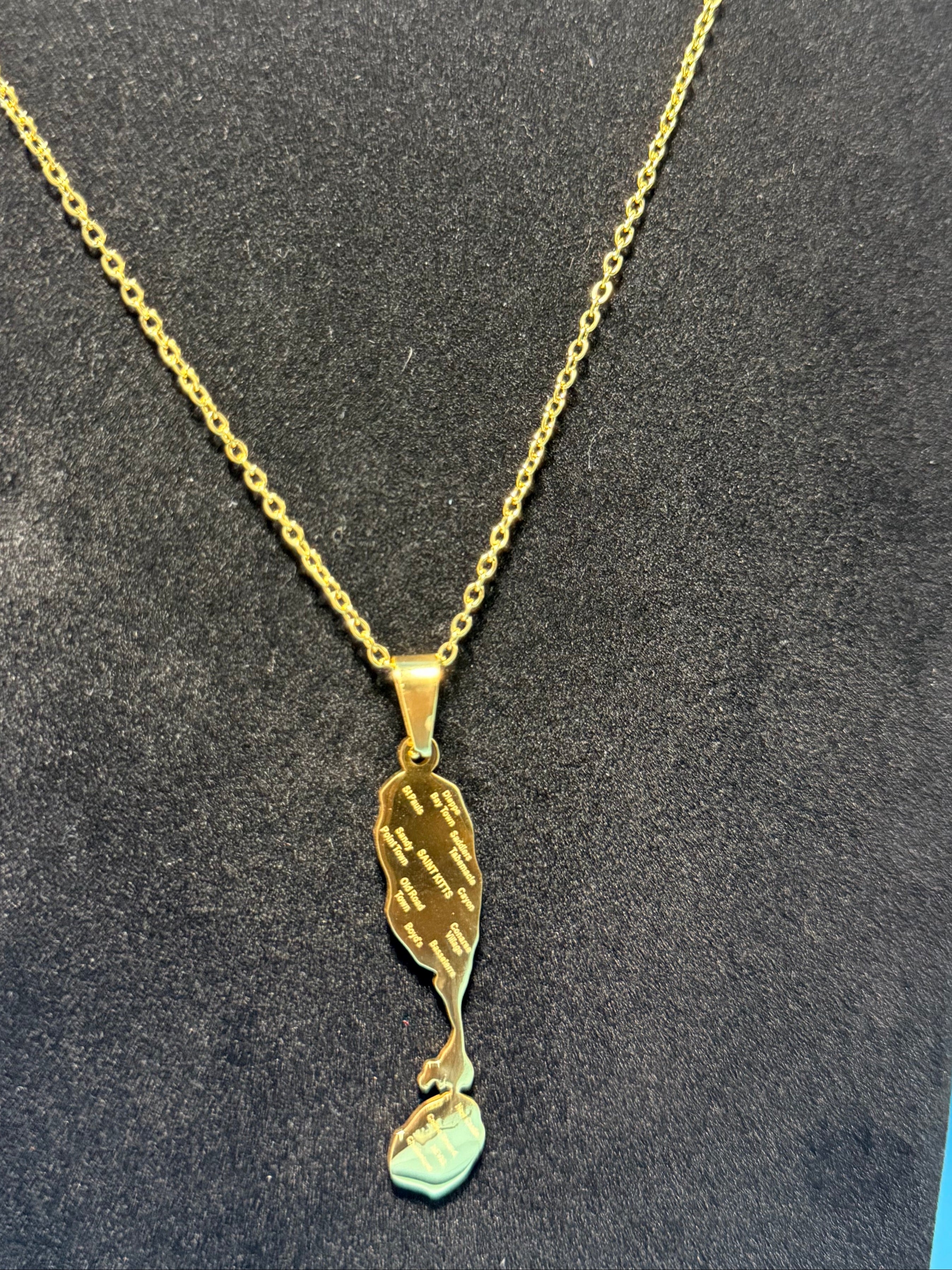 ST. KITTS & NEVIS PENDANT + NECKLACE
