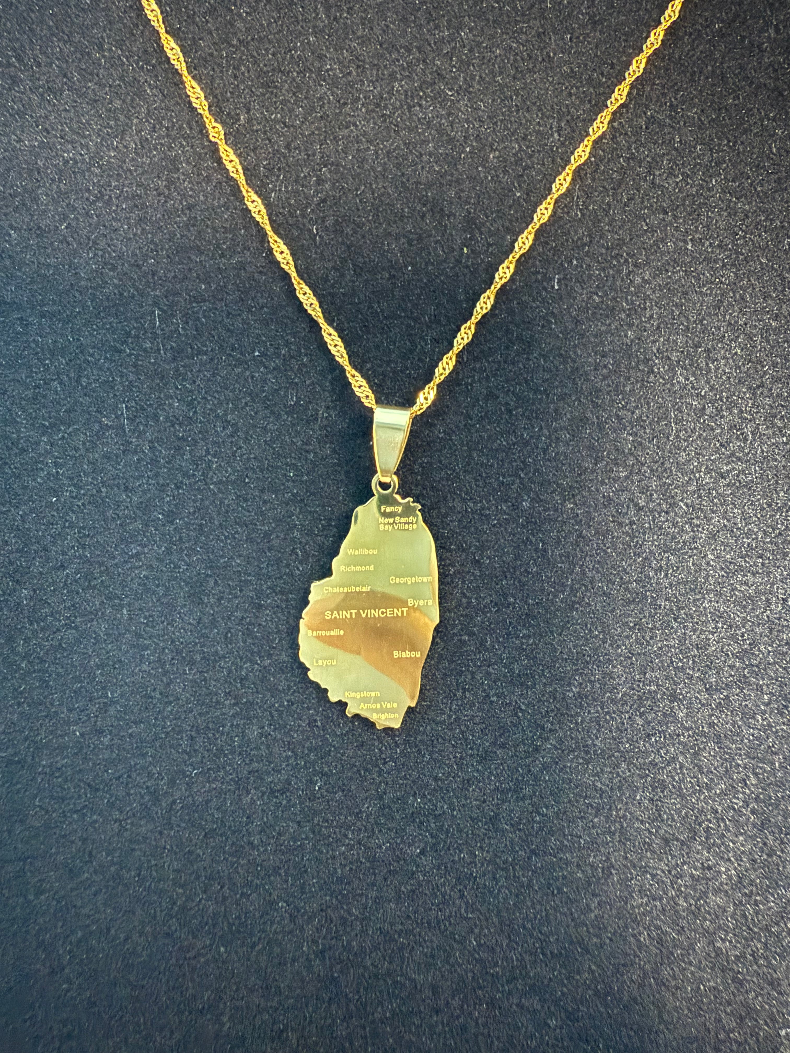 SAINT VINCENT & THE GRENADINES PENDANT + NECKLACE